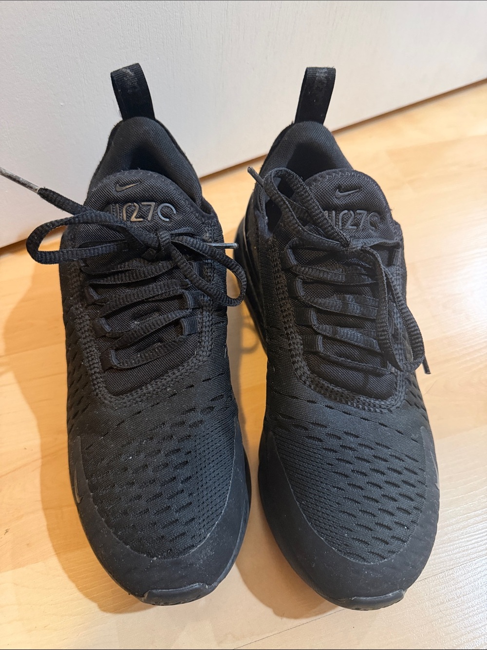 Nike Air Max 270 Men's Black Mesh Sneakers